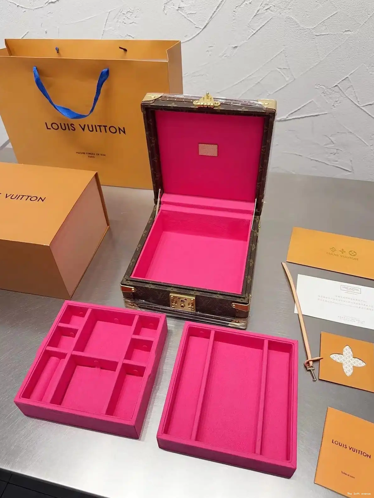 CUSTOM LV JEWELRY BOX 0627